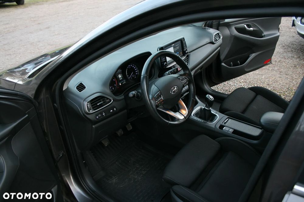 Hyundai i30 1.6 CRDi Style - 13