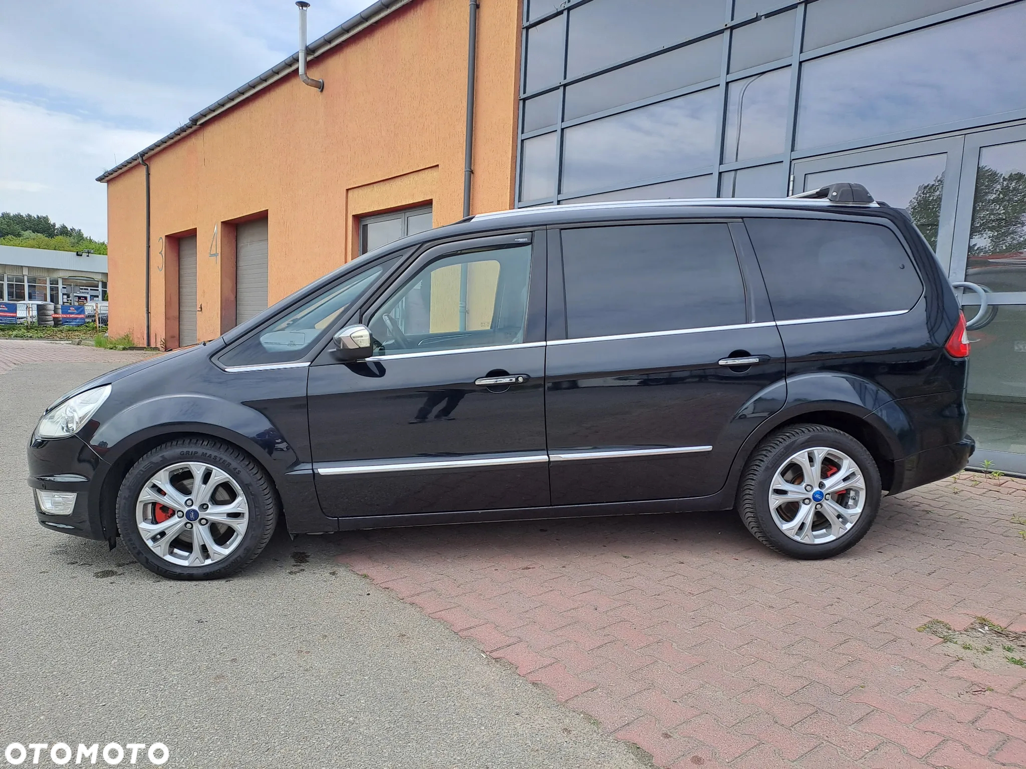 Ford Galaxy 2.0 TDCi DPF Titanium - 9