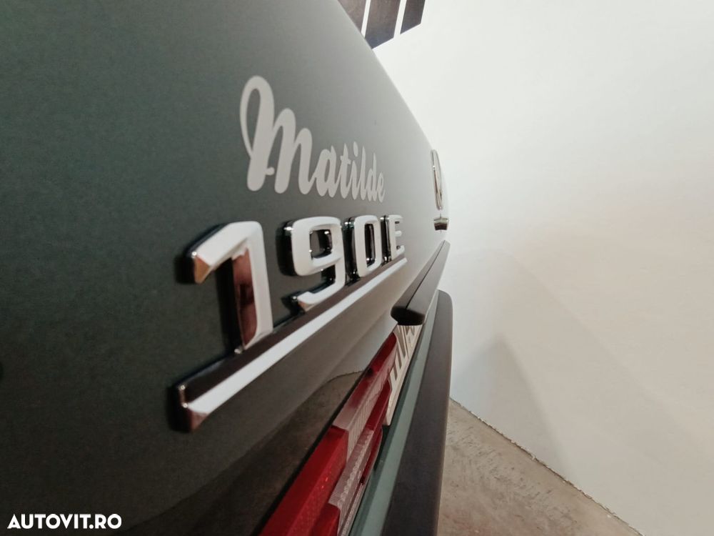 Mercedes-Benz W201 - 20