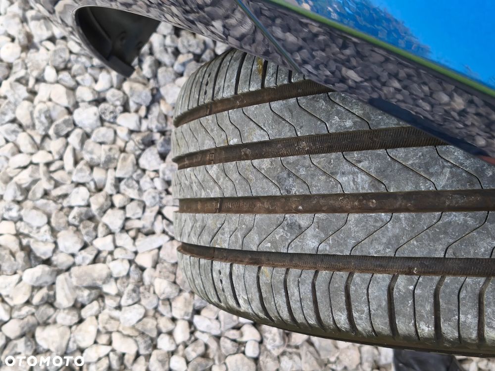 BMW Seria 3 318d - 17