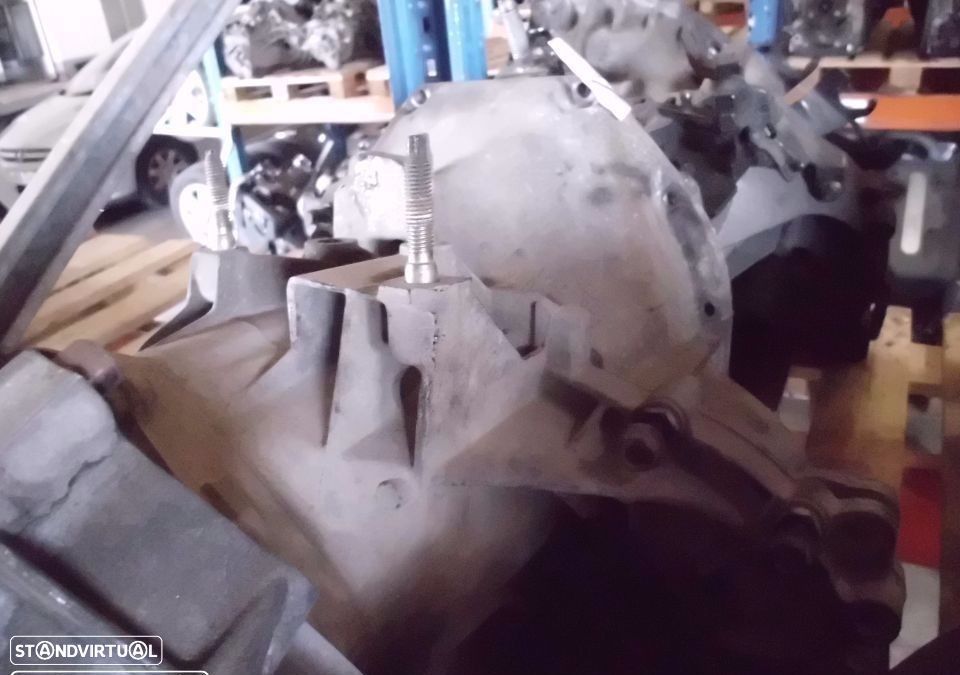 Caixa de Velocidades Ford Fiesta IV 1.8 D - 2