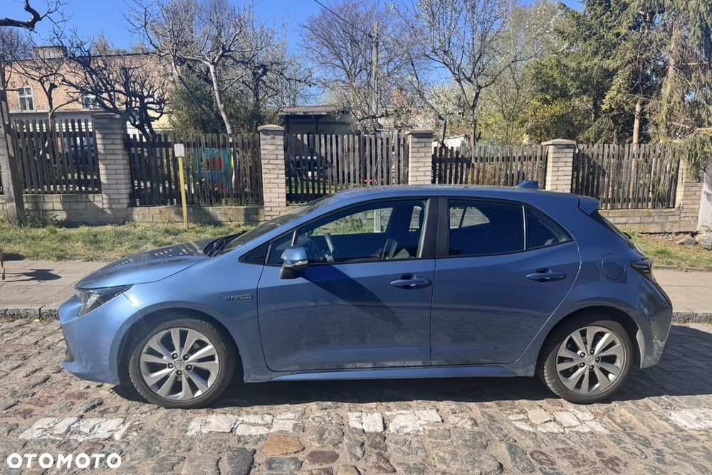 Toyota Corolla 1.8 Hybrid Active - 3