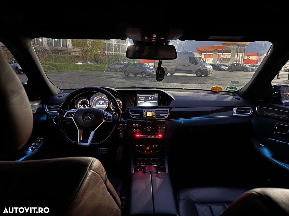Mercedes-Benz E 200 T BlueTEC 7G-TRONIC Avantgarde - 23