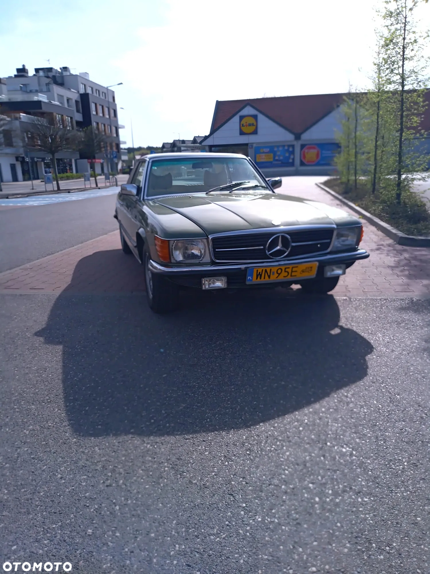 Mercedes-Benz SLC - 2