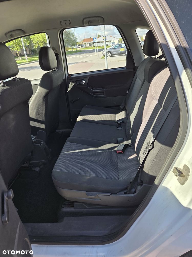 Opel Meriva 1.4 - 8