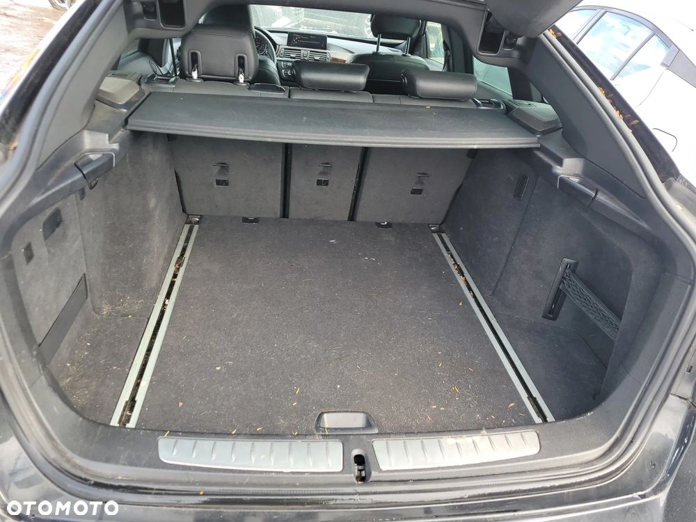 BMW 3GT 335i xDrive Sport-Aut - 12