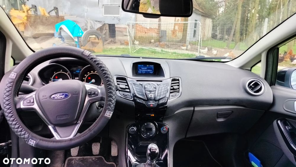 Ford Fiesta 1.5 TDCi Titanium - 5