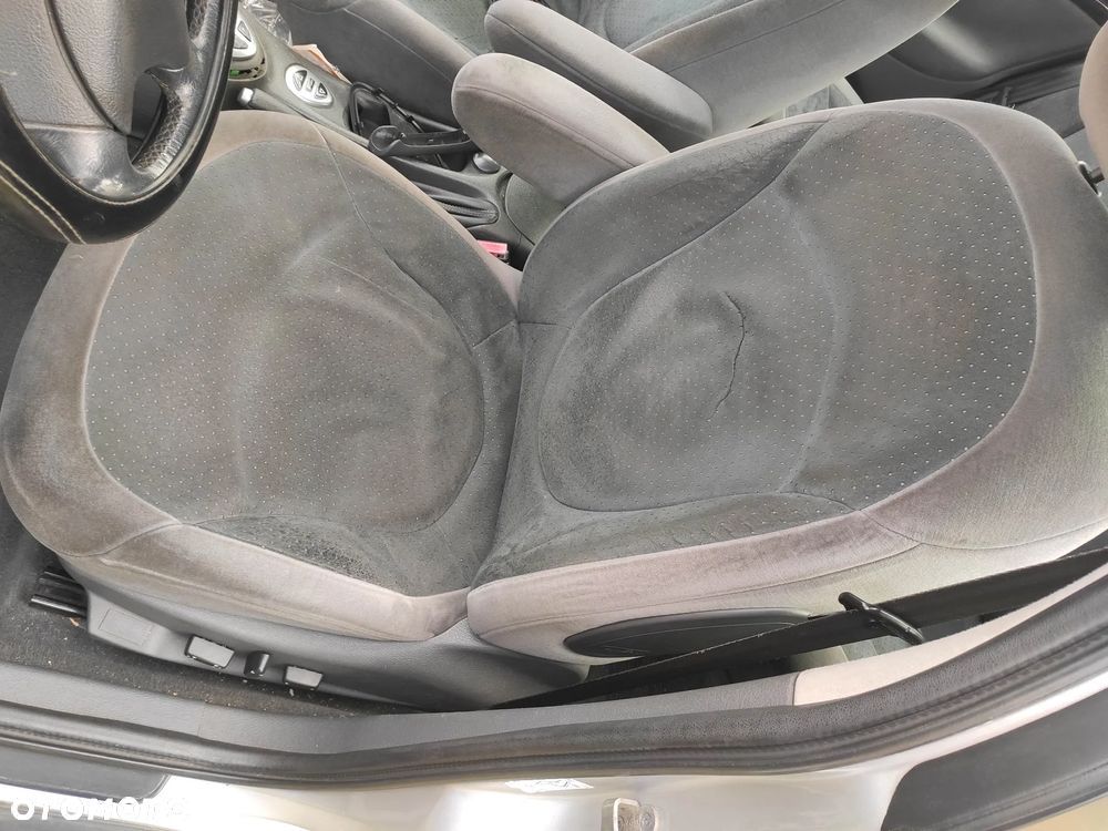 Citroen C5 I lift 2.2 HDi na części - 11