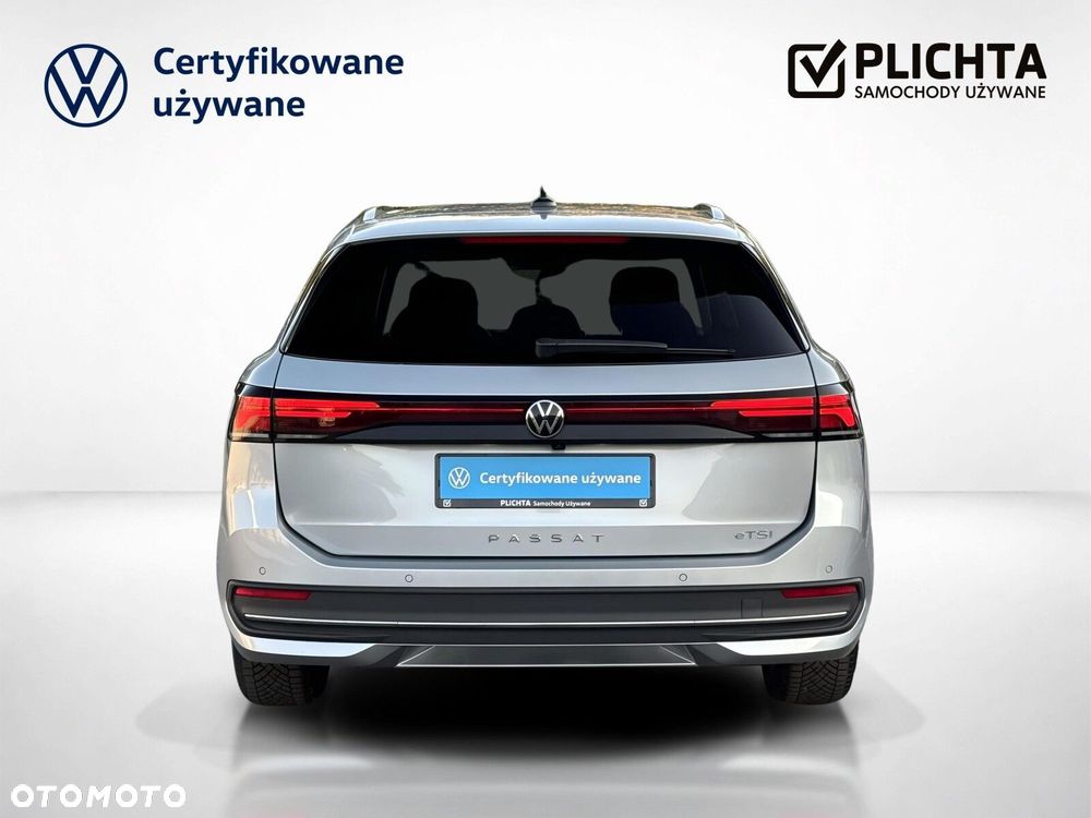 Volkswagen Passat - 8