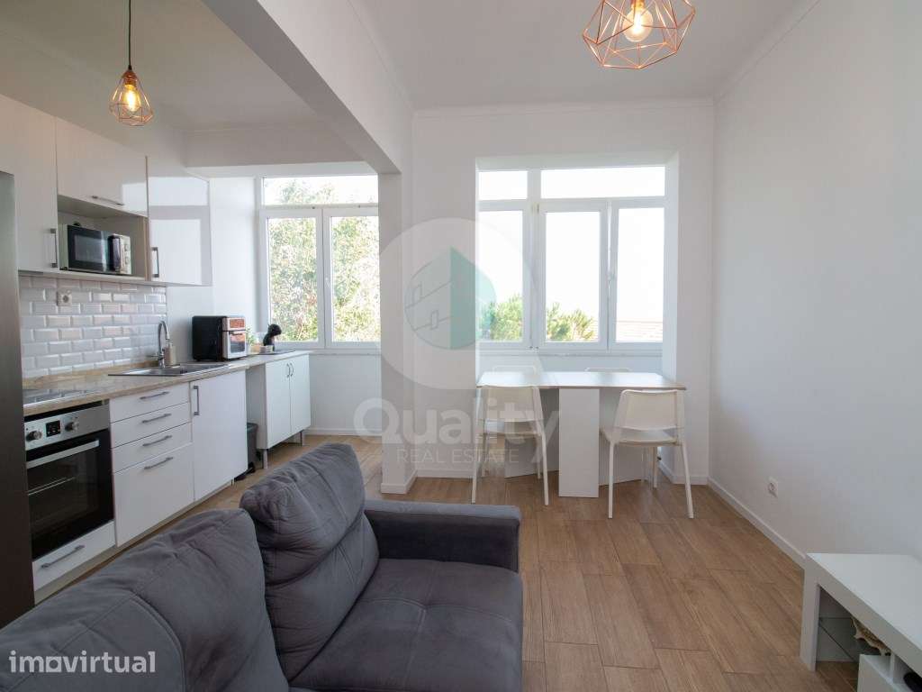 Excelente T1 Remodelado e Mobiliado Alto do Seixalinho, Barreiro - Grande imagem: 2/29