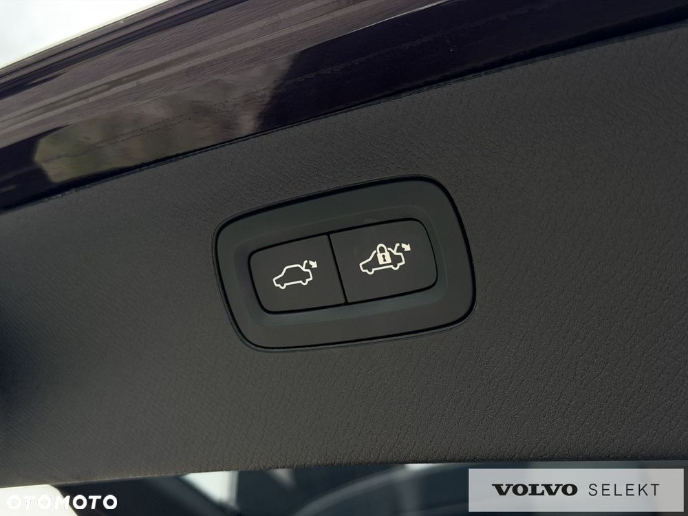 Volvo XC 90 - 13