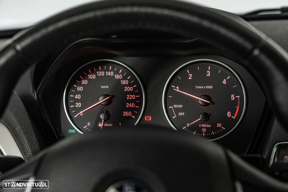 BMW 116 d Line Sport - 29