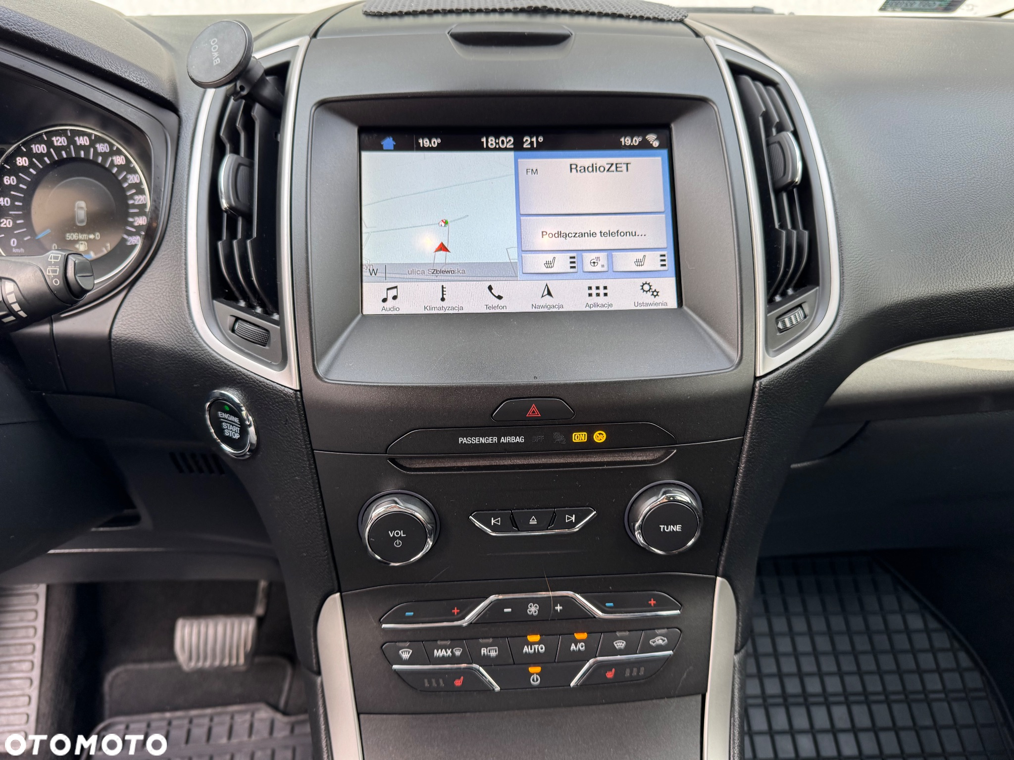 Ford Galaxy 2.0 TDCi Titanium - 23