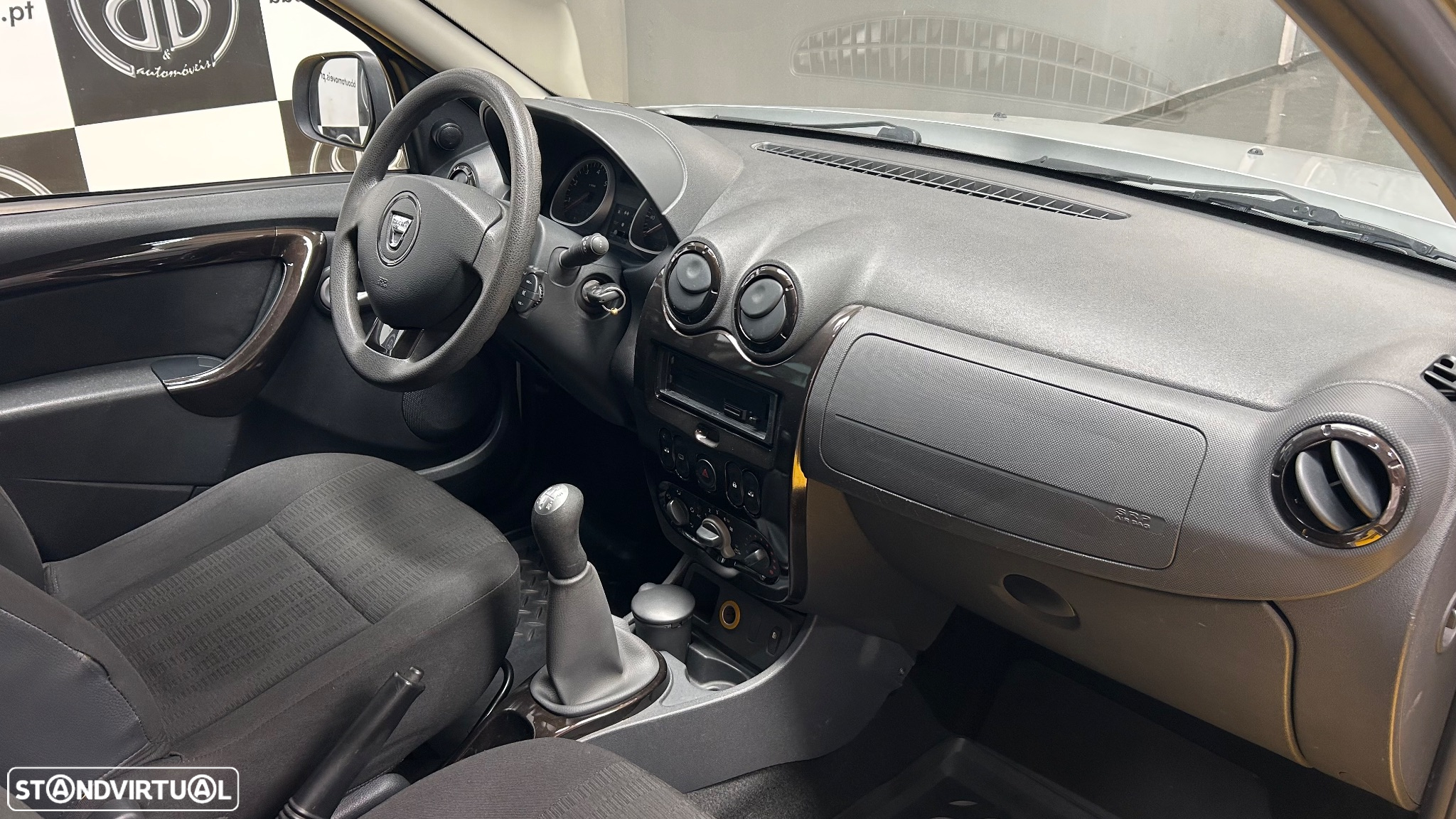 Dacia Duster 1.5 dCi Confort - 10