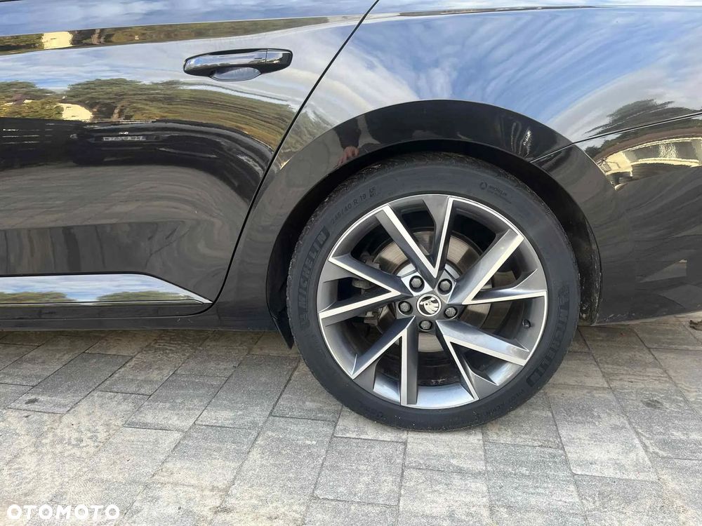 Skoda Superb 2.0 TSI 4x4 Sportline DSG - 18