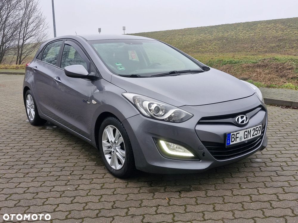Hyundai i30 1.6 CRDi BlueDrive Premium - 2