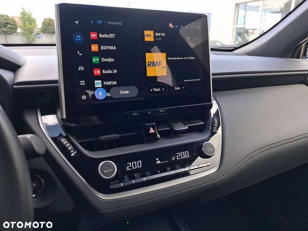 Toyota Corolla Cross - 27