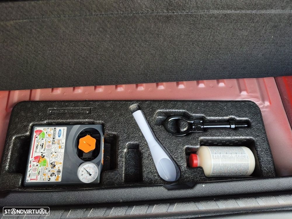 Ford EcoSport 1.0 EcoBoost ST-Line Black Edition - 36