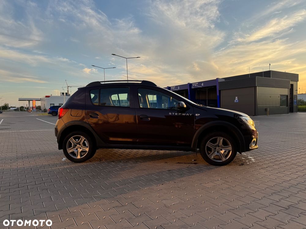 Dacia Sandero 0.9 TCe Laureate S&S - 3