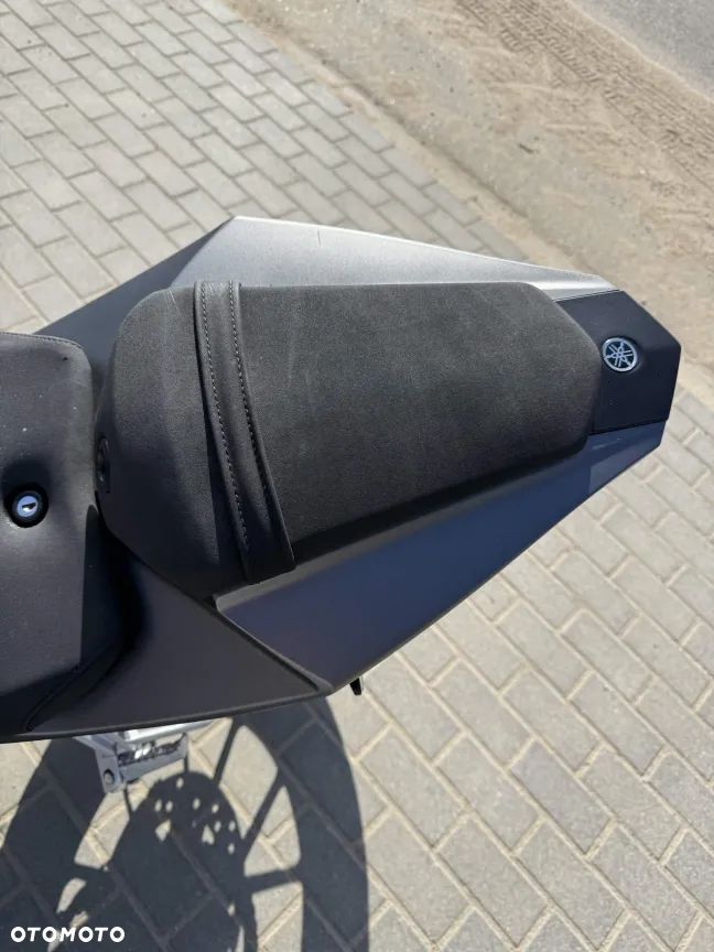 Yamaha YZF - 22
