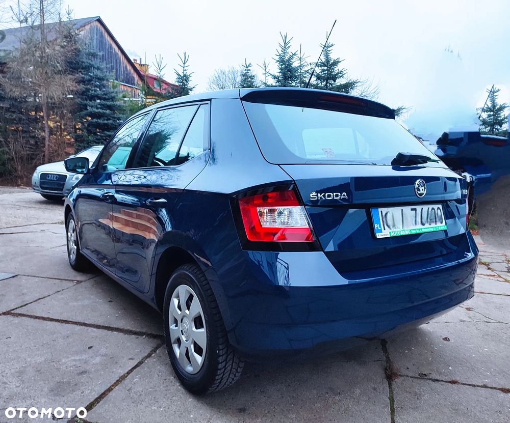 Skoda Fabia 1.0 Style - 4