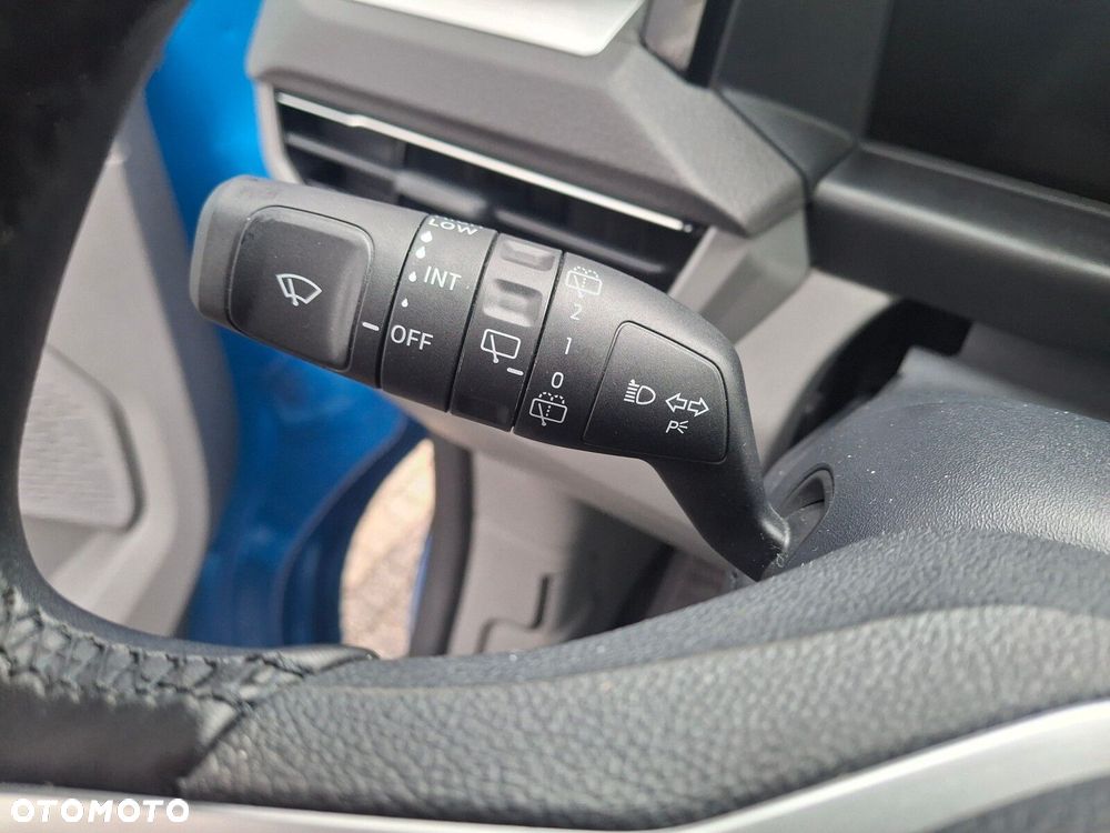 Volkswagen Caravelle - 25