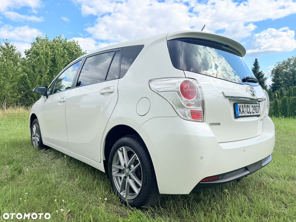 Toyota Verso 1.8 5-Sitzer Skyview Edition - 36