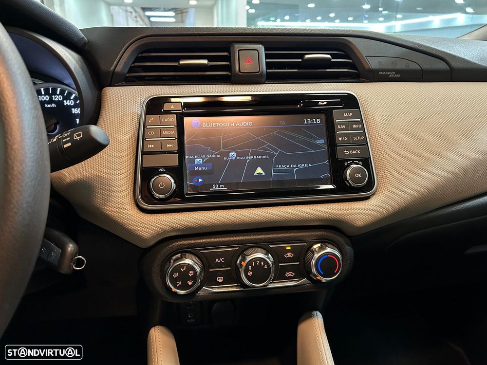 Nissan Micra 1.0 G Acenta - 24