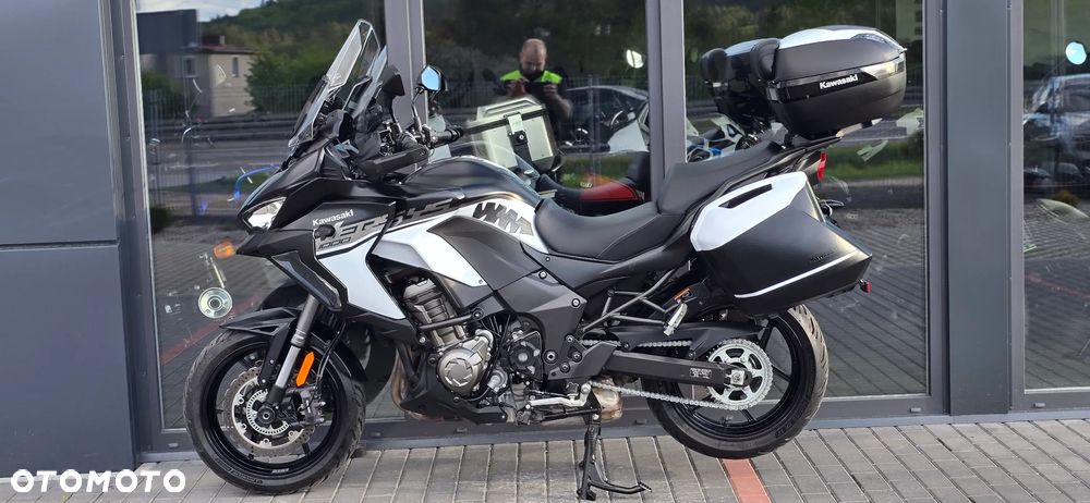 Kawasaki Versys 1000 - 25
