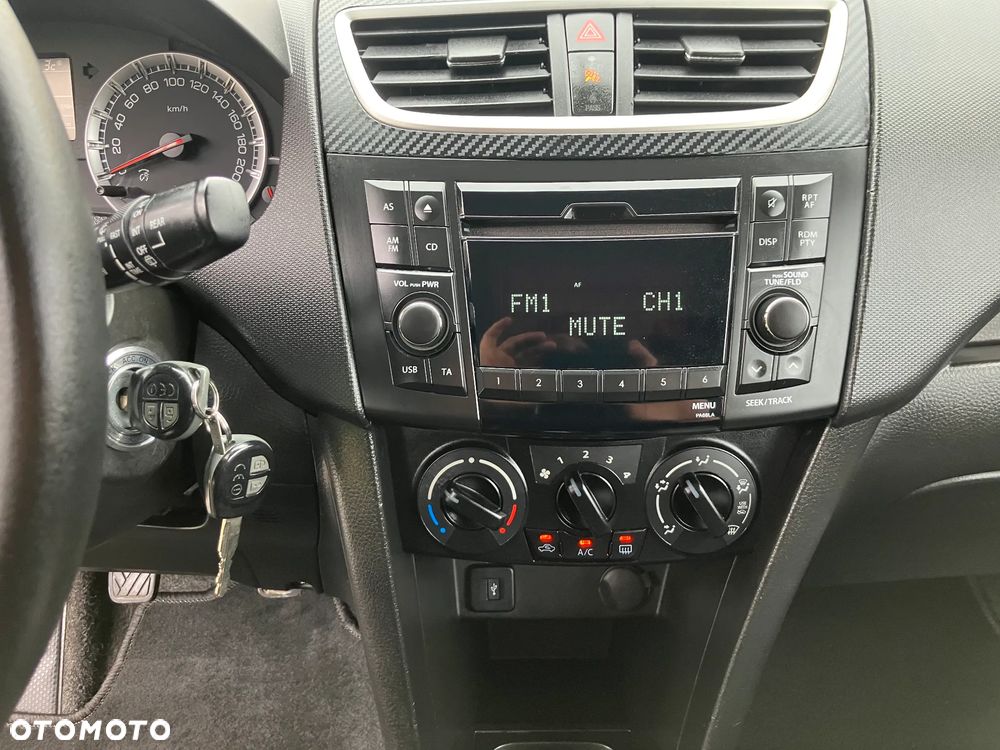 Suzuki Swift 1.2 Premium - 30