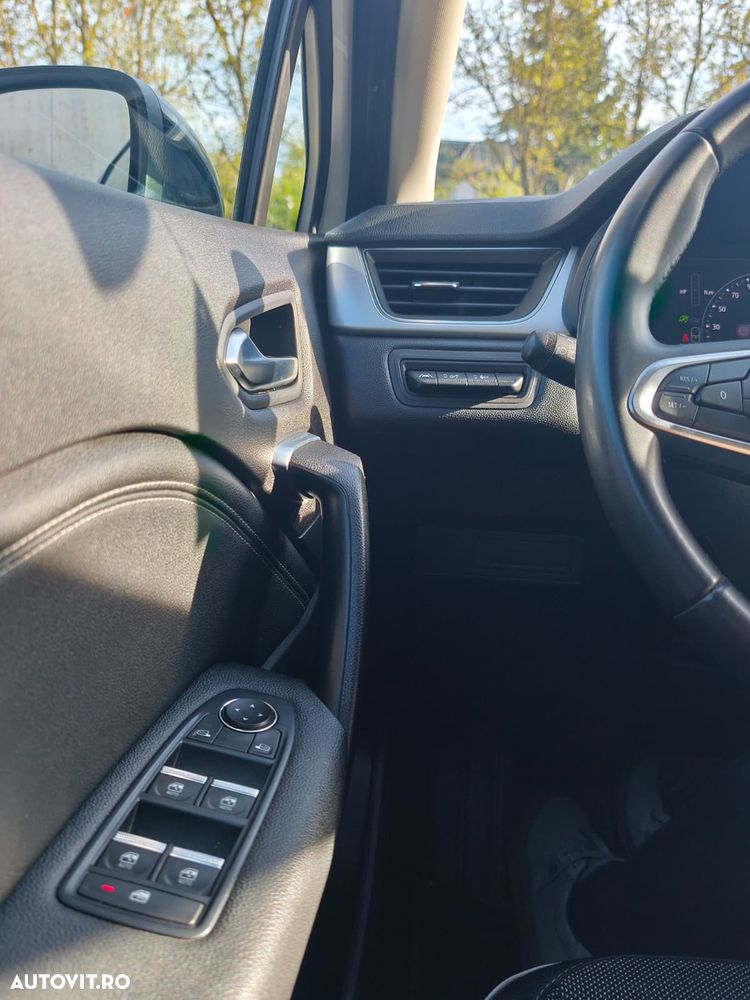 Renault Captur MHEV 140 EDC Techno - 7