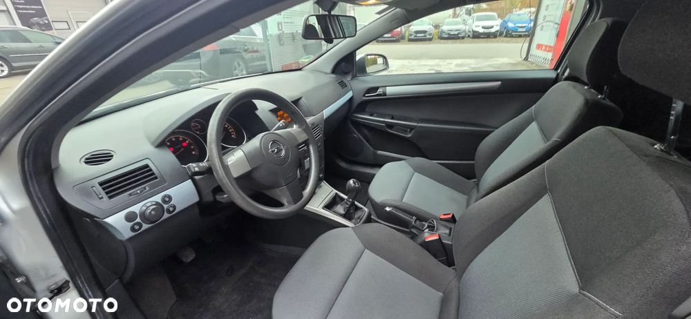 Opel Astra - 27