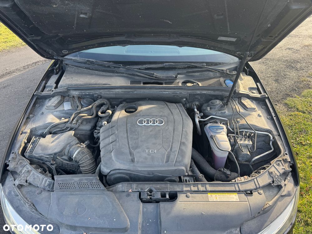 Audi A4 ver-avant-2-0-tdi-dpf-multitronic-s-line-sportpaket - 15