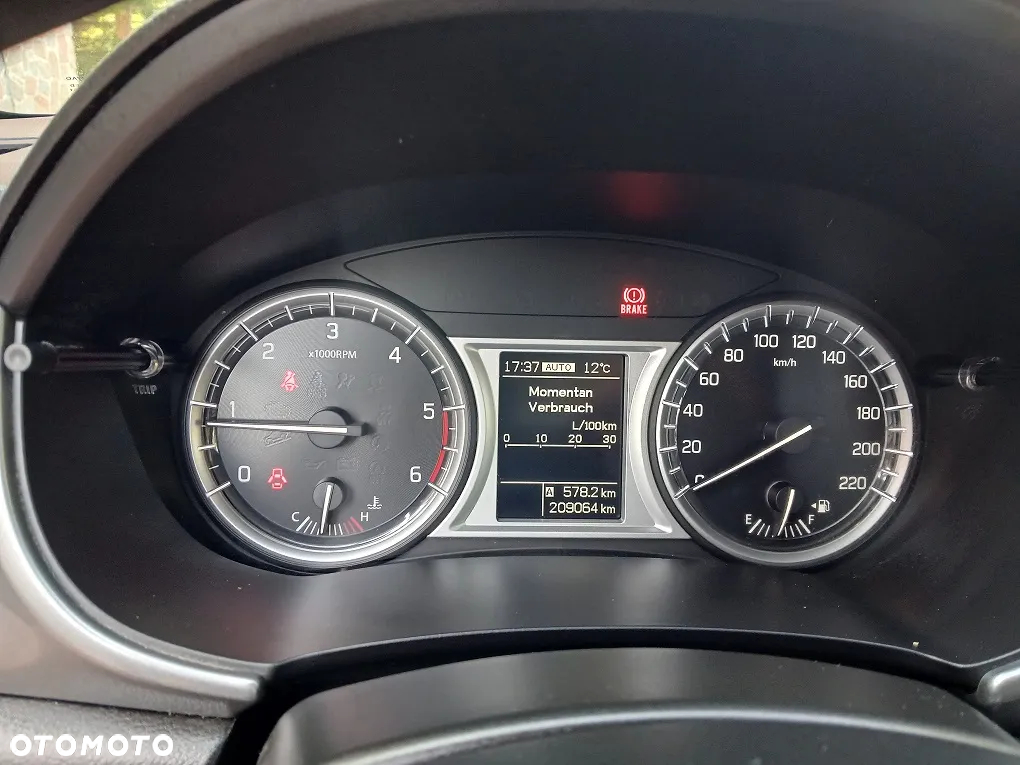 Suzuki Vitara 1.6 DDiS (4x4) Allgrip Comfort+ - 14
