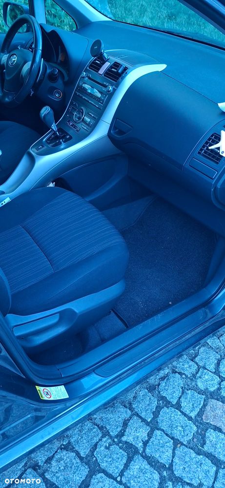 Toyota Auris 1.6 VVT-i Multimode Sol - 26