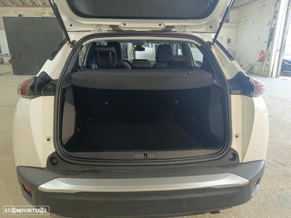 Peugeot 2008 1.2 PureTech Active - 11