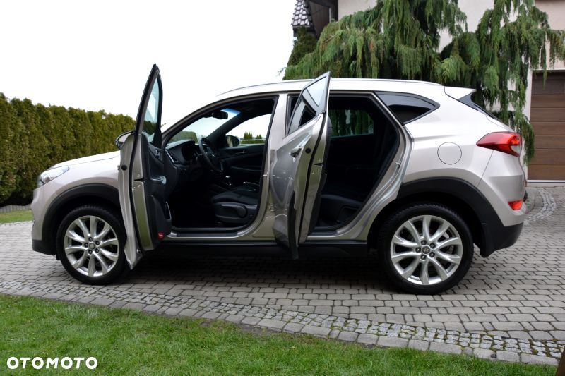Hyundai Tucson 1.6 T-GDI GO 4WD - 16
