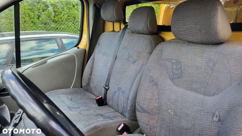 Renault Trafic - 10