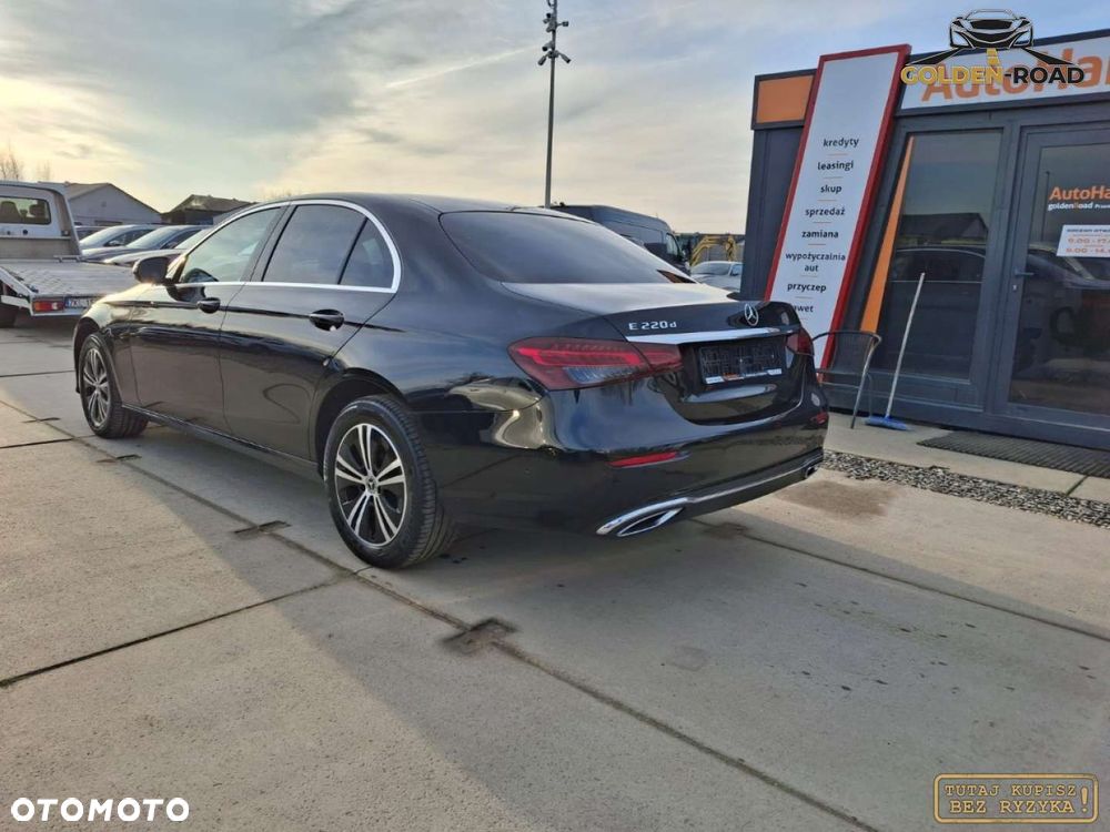 Mercedes-Benz Klasa E - 8