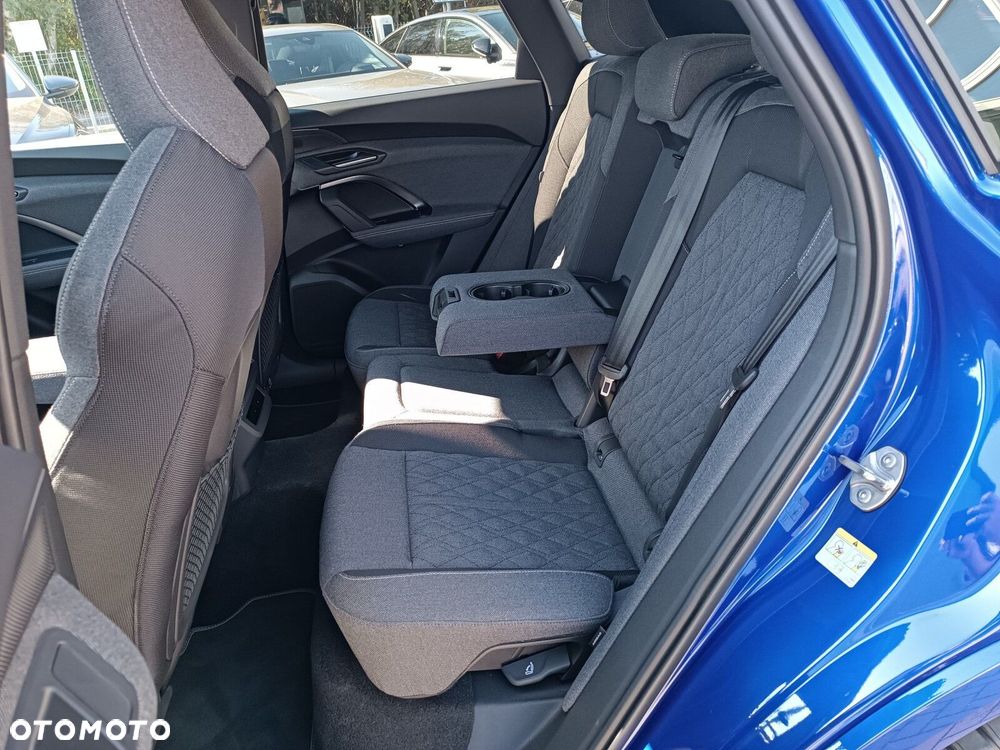 Audi Q5 Sportback - 13