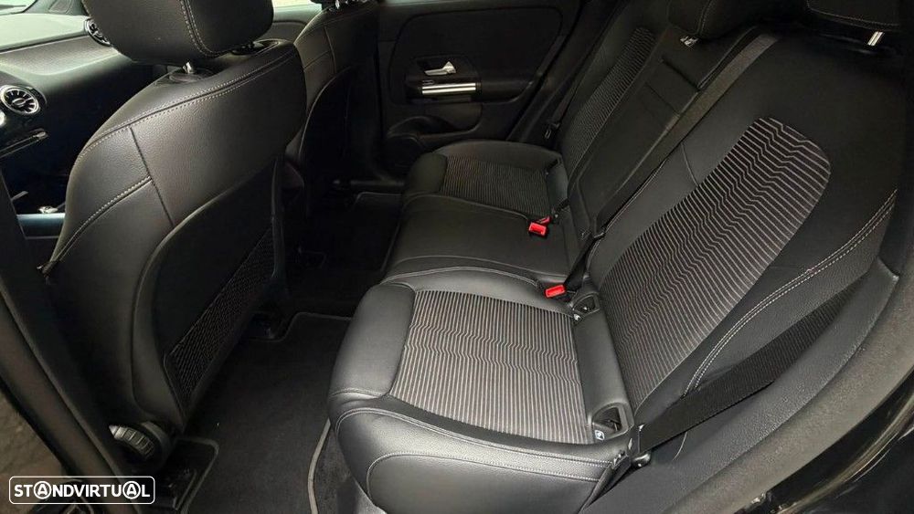 Mercedes-Benz EQA 250 Progressive — fotografia 17