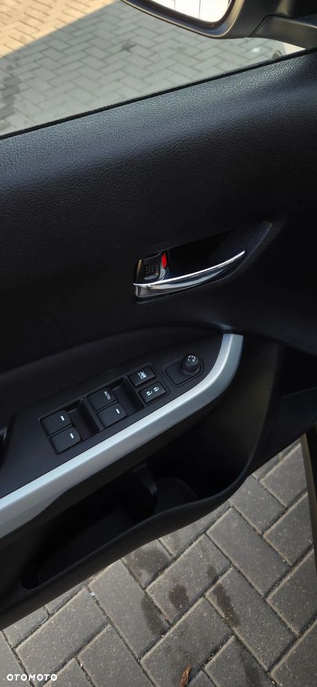 Suzuki Vitara 1.6 XLED 2WD - 22