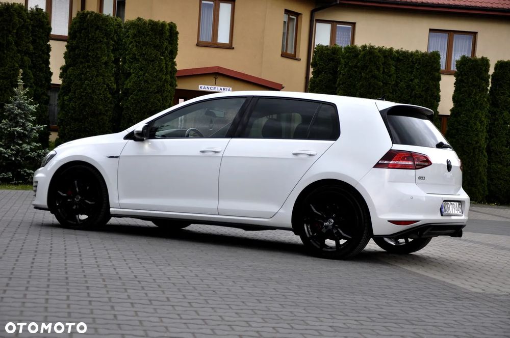 Volkswagen Golf 2.0 TSI BMT GTI - 18