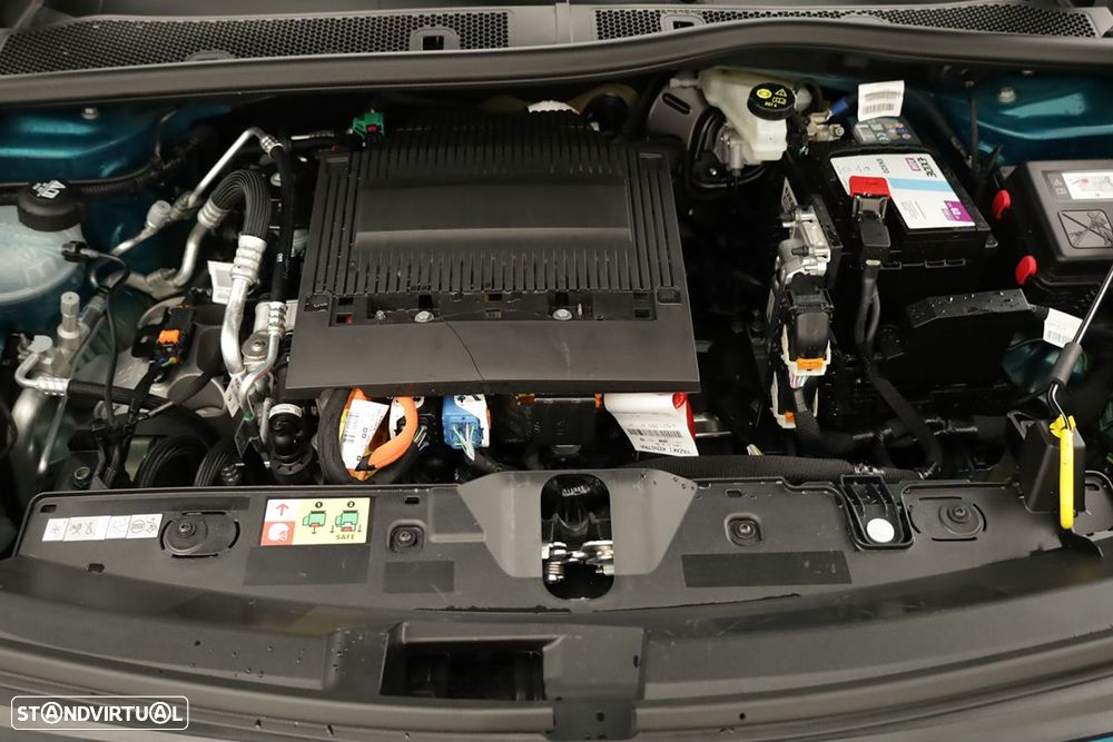 Peugeot e-2008 54 kWh Allure - 26