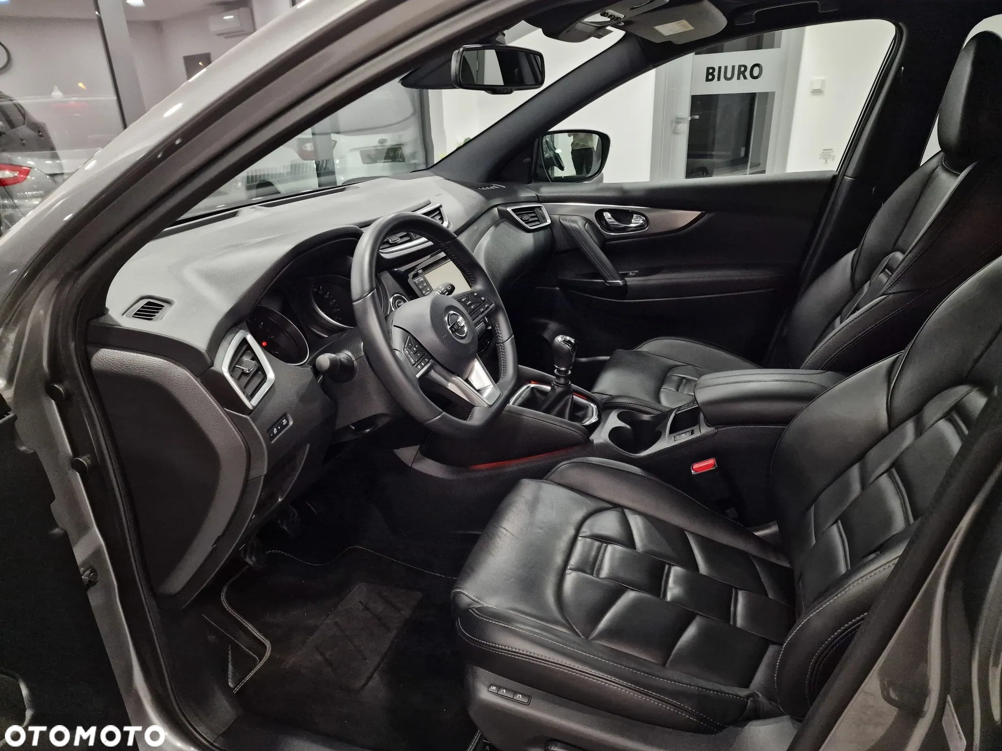 Nissan Qashqai 1.6 DIG-T Tekna+ - 16