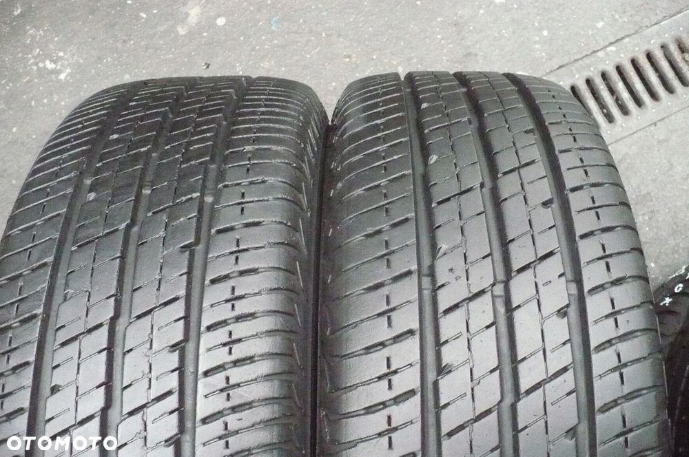 2x CONTINENTAL Vanco 2 215/65R15C 7,9mm 8mm 2022 - 1