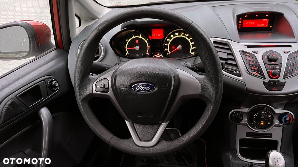 Ford Fiesta 1.25 Titanium - 13