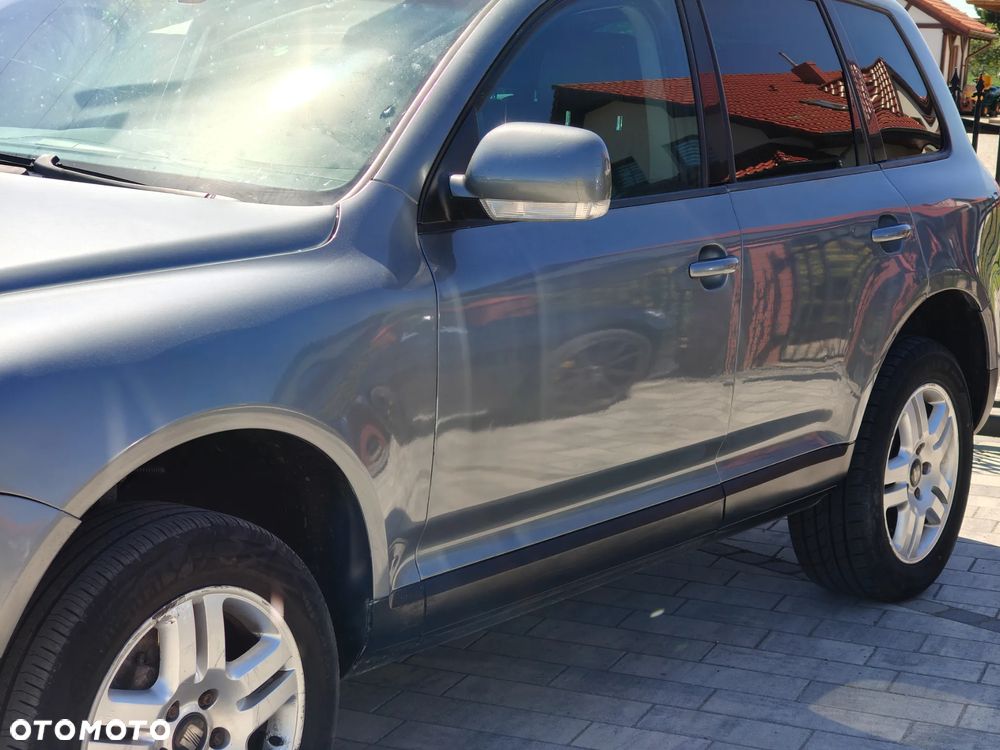 Volkswagen Touareg - 13