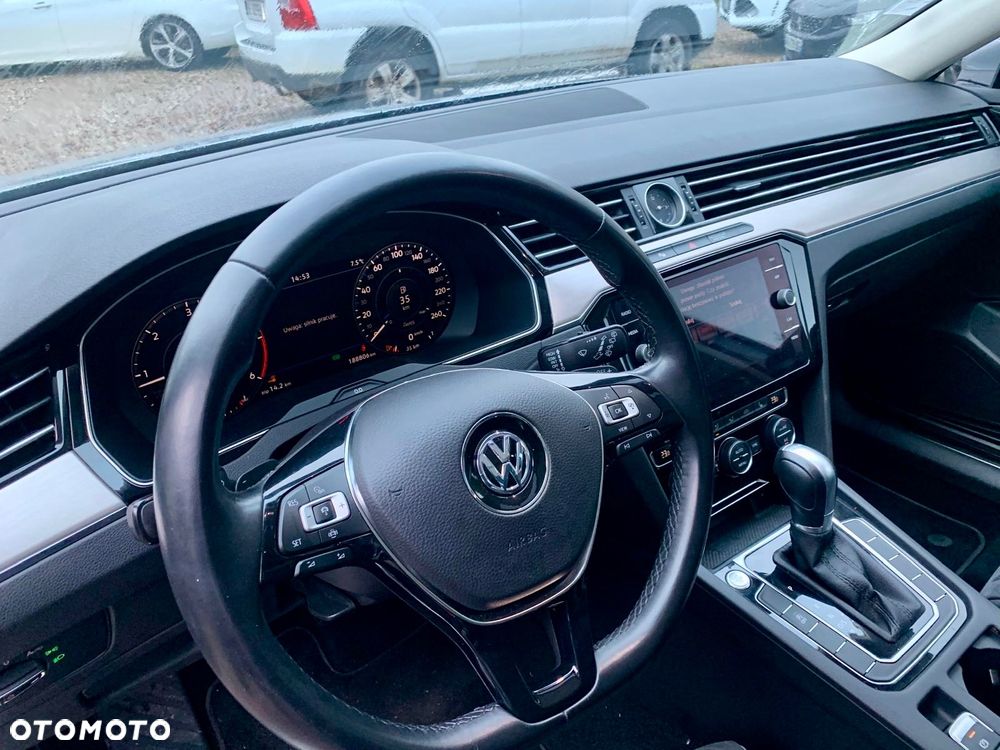 Volkswagen Passat 2.0 TDI BMT Highline DSG - 13