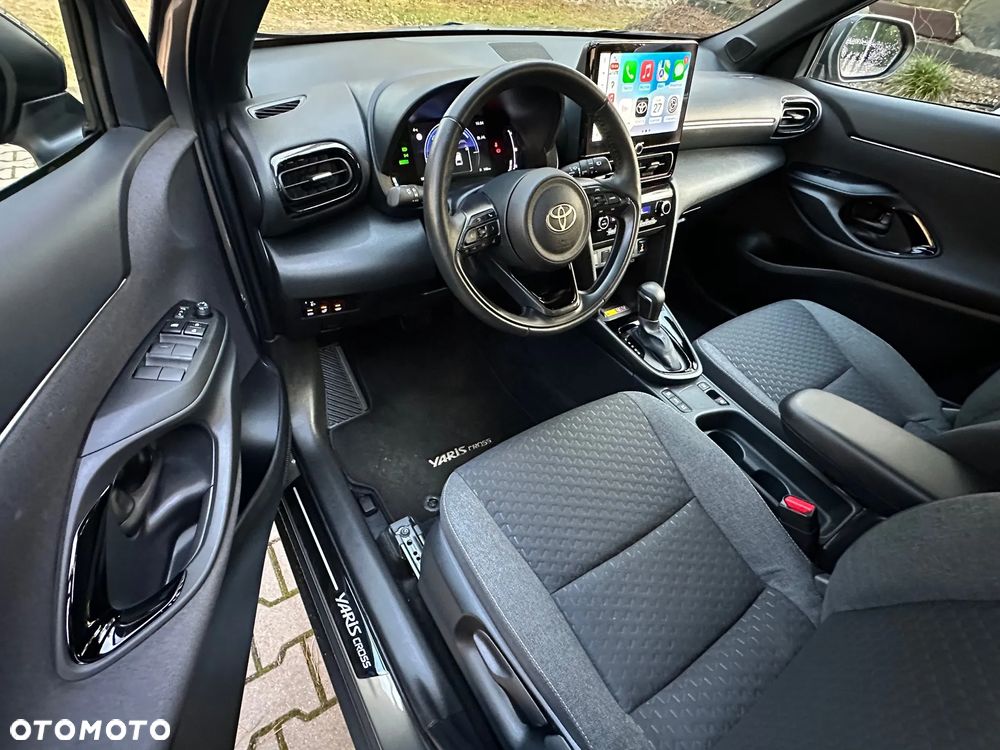 Toyota Yaris Cross 130 1.5 VVT-i Team Deutschland - 4